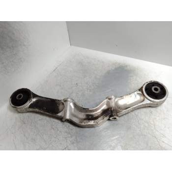 SOPORTE BRAZO SUSPENSION TRASERO DERECHO 