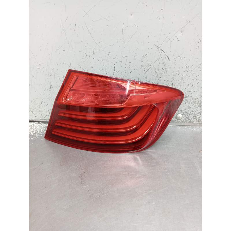 Recambio de piloto trasero derecho para bmw 5 (f10) 520 d referencia OEM IAM 18408002  2014