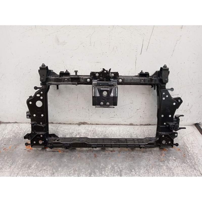 Recambio de panel frontal para renault captur iii captur e-tech hybrid referencia OEM IAM   2025