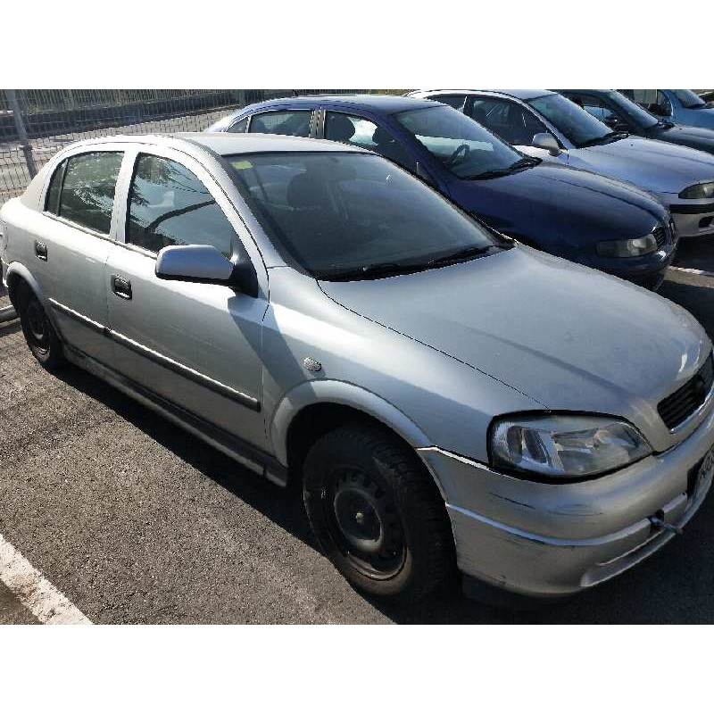 opel astra g berlina del año 1998