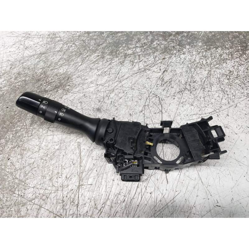 Recambio de mando luces para toyota verso active referencia OEM IAM 17F421 05200 H59