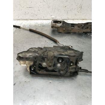 MOTOR CIERRE CENTRALIZADO DELANTERO IZQUIERDO 15A5N1837015A 3P 2008