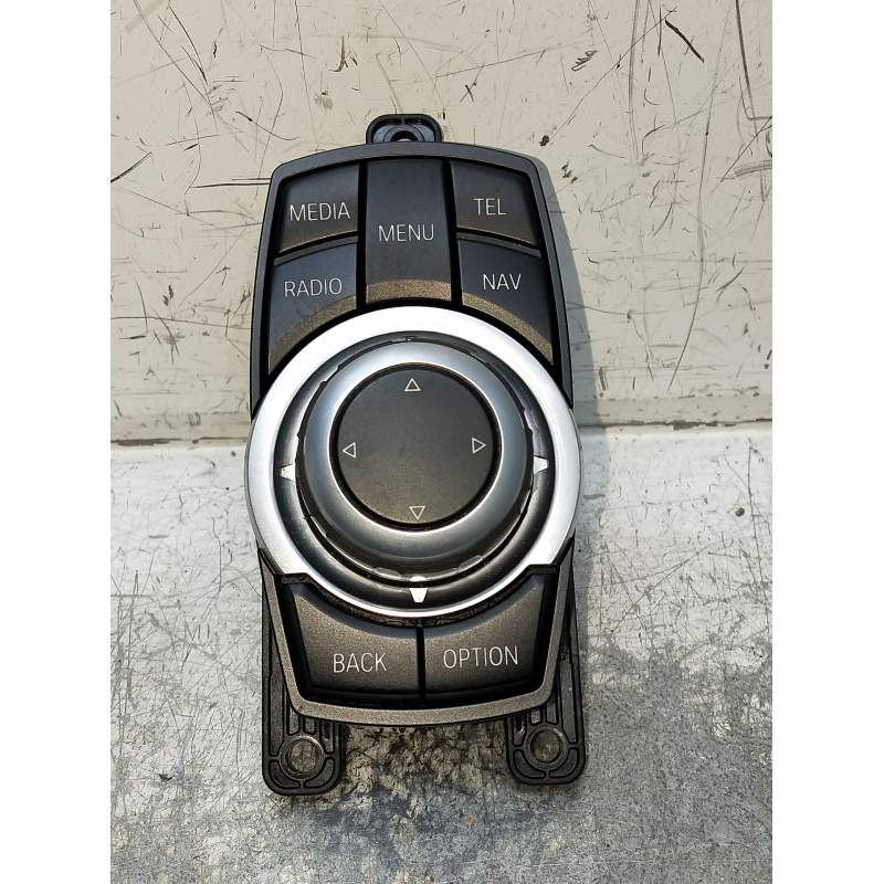 Recambio de mando multifuncion para bmw 3 (f30, f80) 318 d referencia OEM IAM 6582928669903  2015
