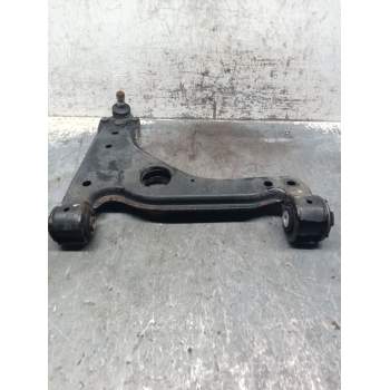 BRAZO SUSPENSION INFERIOR DELANTERO DERECHO 