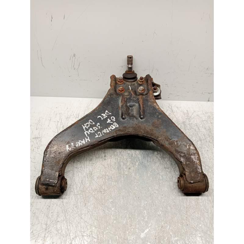 Recambio de brazo suspension inferior delantero derecho para renault maxity 2.9 diesel referencia OEM IAM   