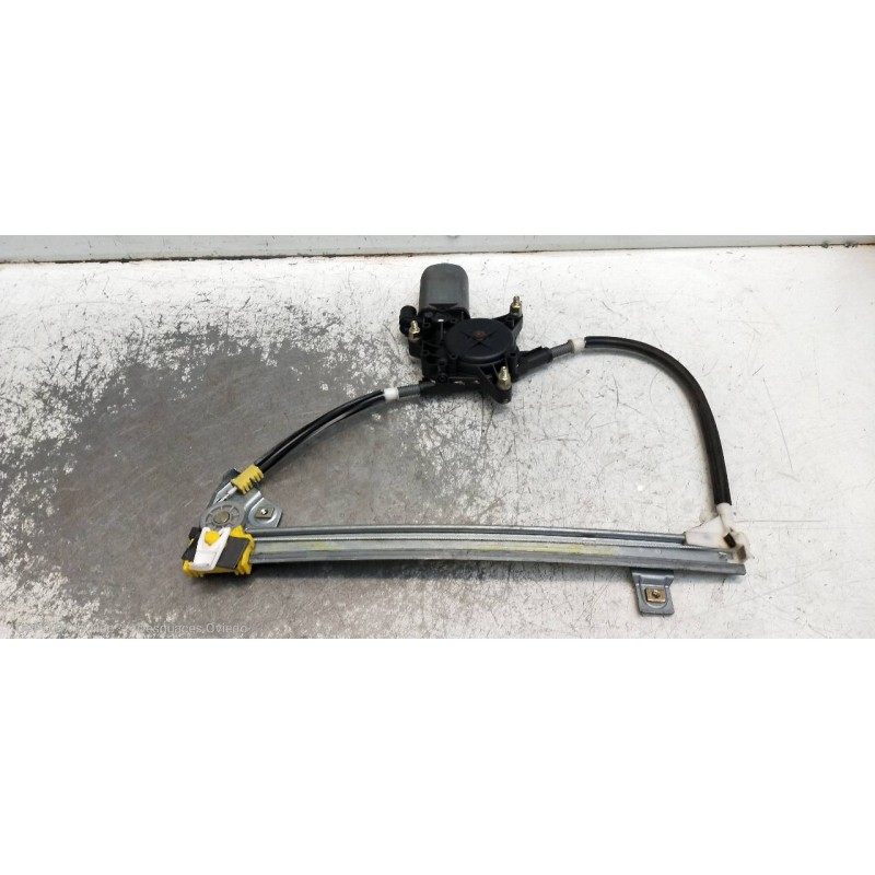 Recambio de elevalunas trasero izquierdo para renault megane i scenic (ja0) 1.9 d alize referencia OEM IAM   