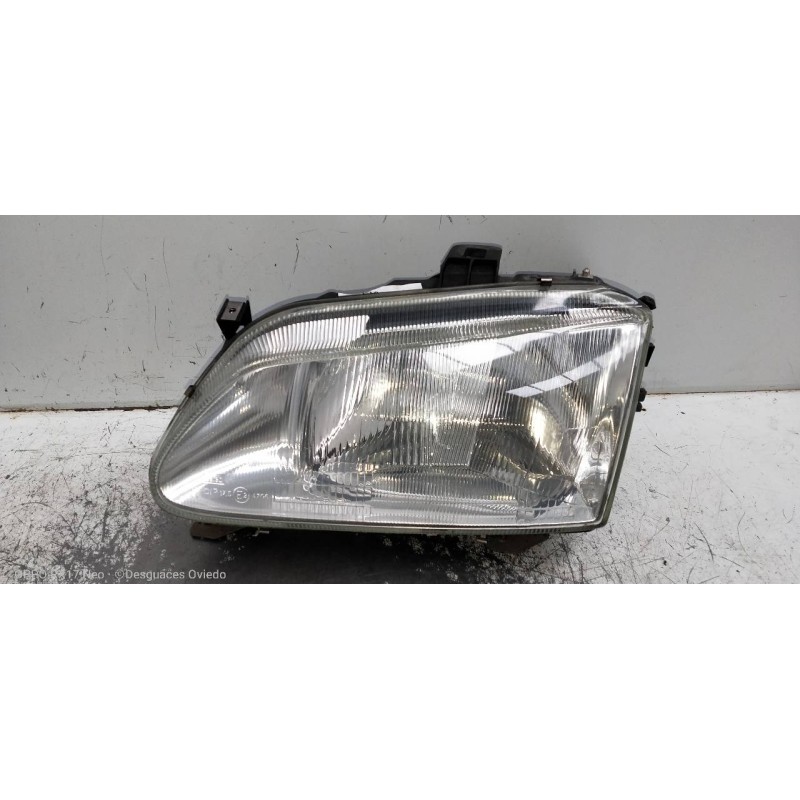 Recambio de faro izquierdo para renault megane i scenic (ja0) 1.9 d alize referencia OEM IAM   