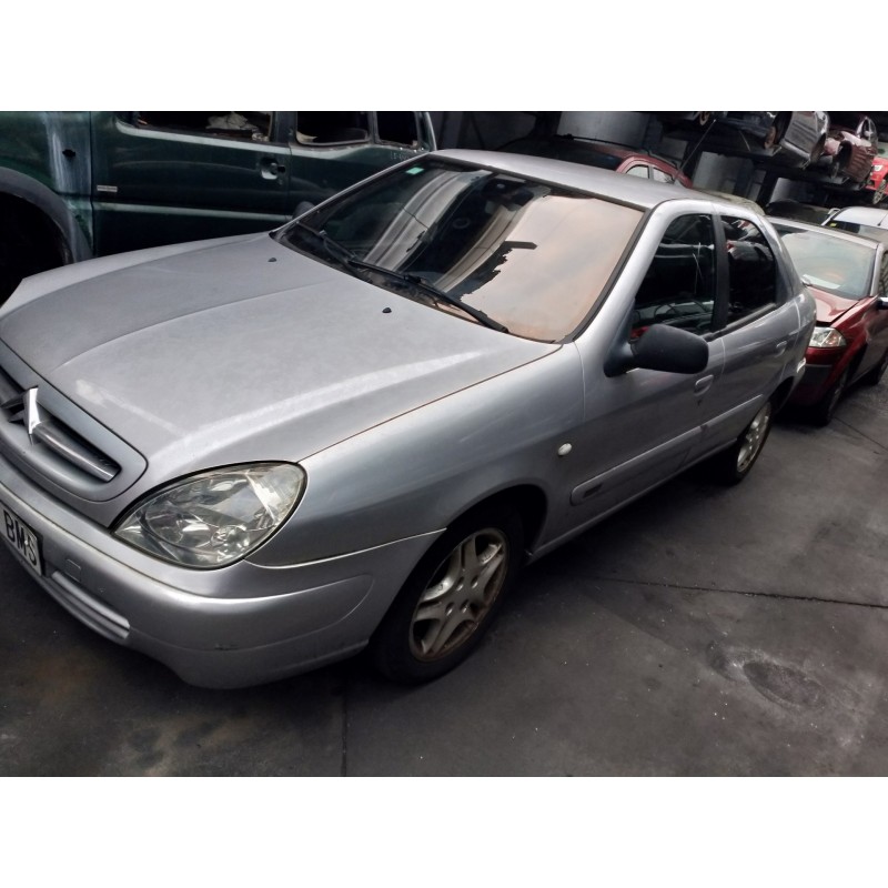 citroen xsara berlina del año 2001