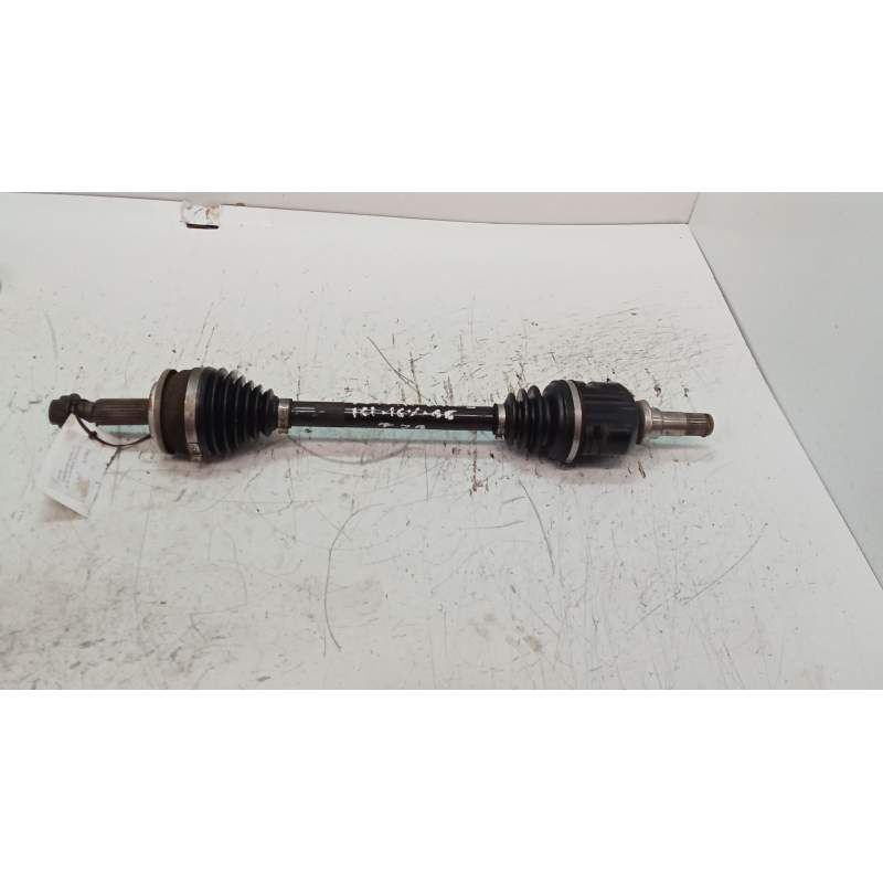 Recambio de transmision delantera izquierda para toyota auris 1.6 16v cat referencia OEM IAM  16G 2006