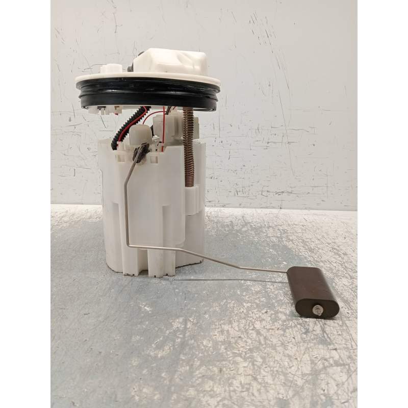 Recambio de bomba combustible para ford fiesta (ccn) 1.25 16v cat referencia OEM IAM C1B19H307BC 0580200175 2012
