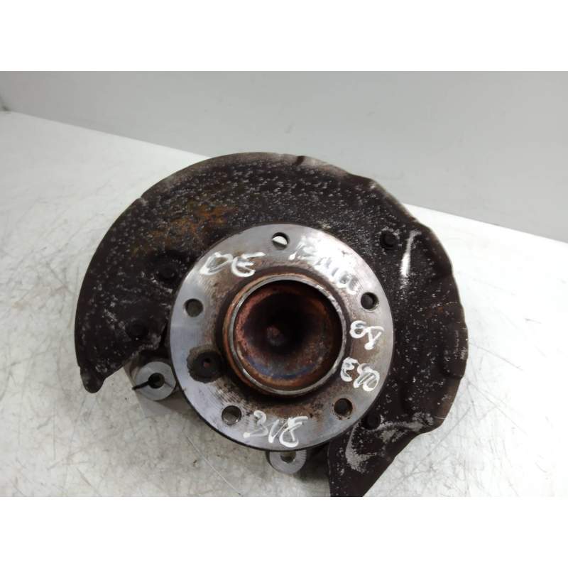 Recambio de mangueta delantera derecha para bmw serie 3 berlina (e90) 318d referencia OEM IAM   