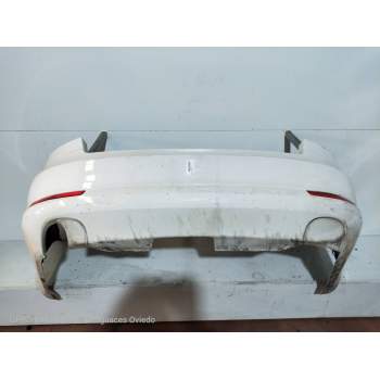PARAGOLPES TRASERO 