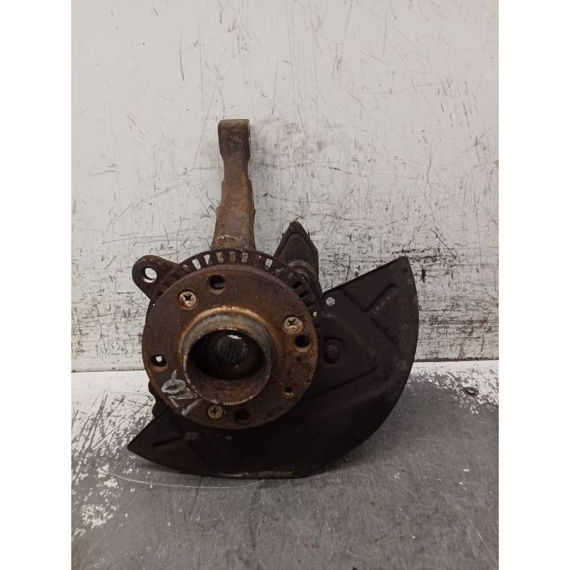 Recambio de mangueta delantera izquierda para volkswagen passat b3/b4 (3a2, 35i) 2.0 referencia OEM IAM   