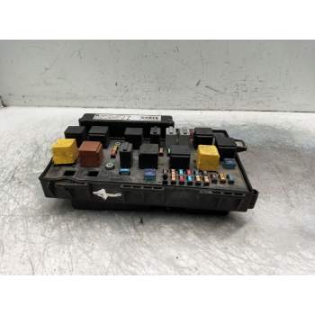 CAJA RELES / FUSIBLES 13250231 5dk00946420 