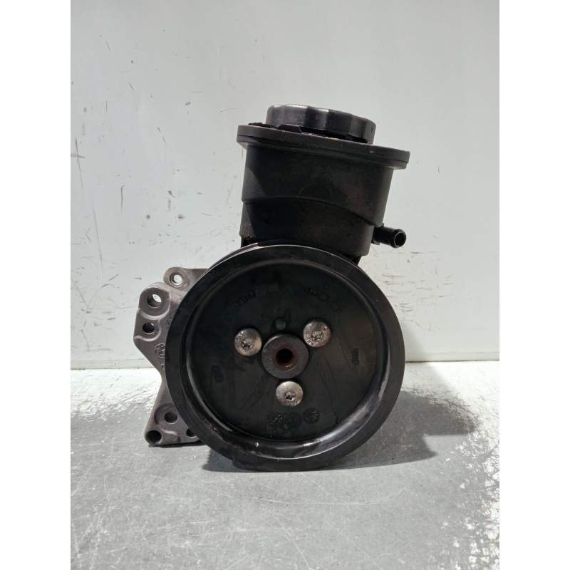 Recambio de bomba direccion para bmw serie 3 compact (e46) referencia OEM IAM 675657501E 7692974519 2001