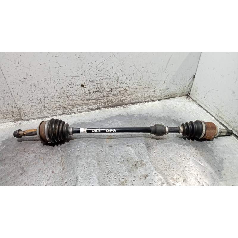 Recambio de transmision delantera derecha para toyota yaris 1.3 16v cat referencia OEM IAM 434100D390  