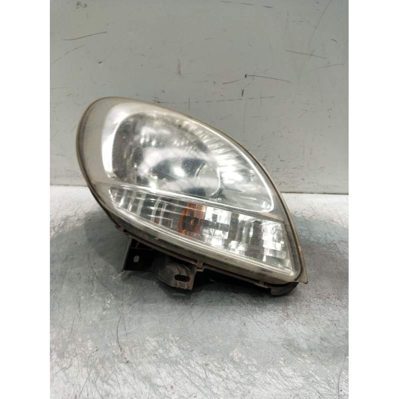 Recambio de faro derecho para nissan kubistar furgoneta (x76) 1.5 dci referencia OEM IAM 7701069079  