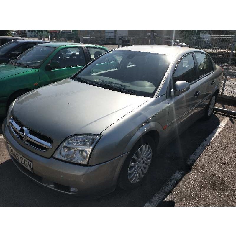 opel vectra c berlina del año 2003