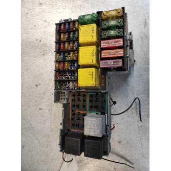 CAJA RELES / FUSIBLES 13142780 13CDTI 2003