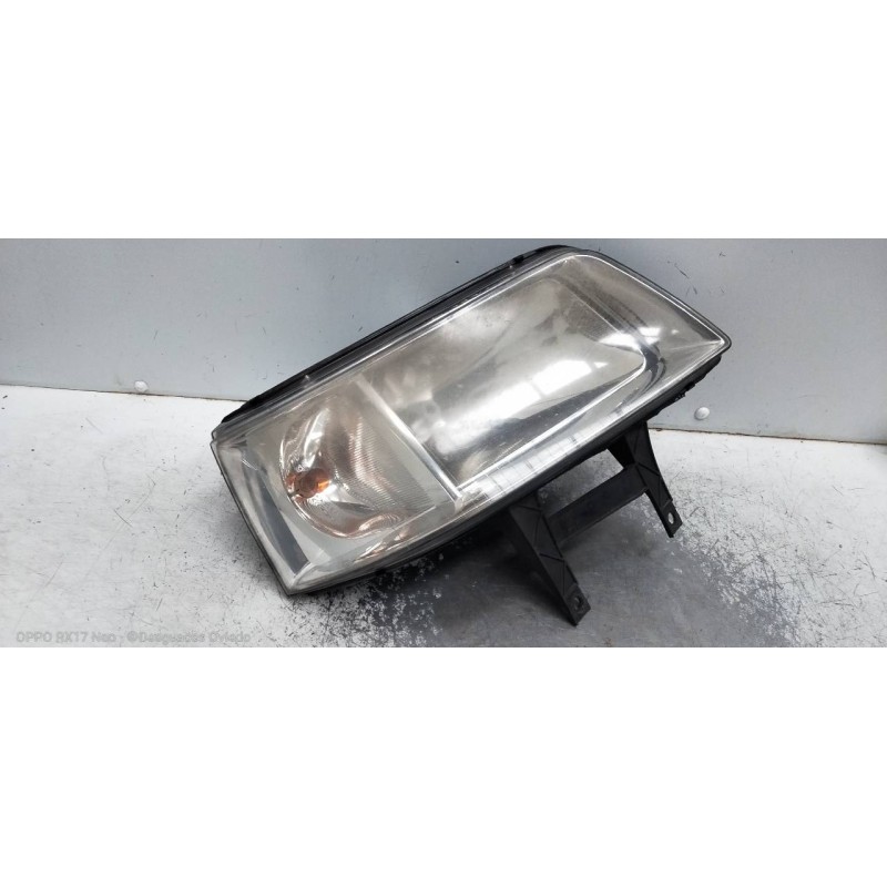 Recambio de faro derecho para volkswagen t5 transporter/furgoneta caja cerrada referencia OEM IAM 7H1941016J 0301191302 