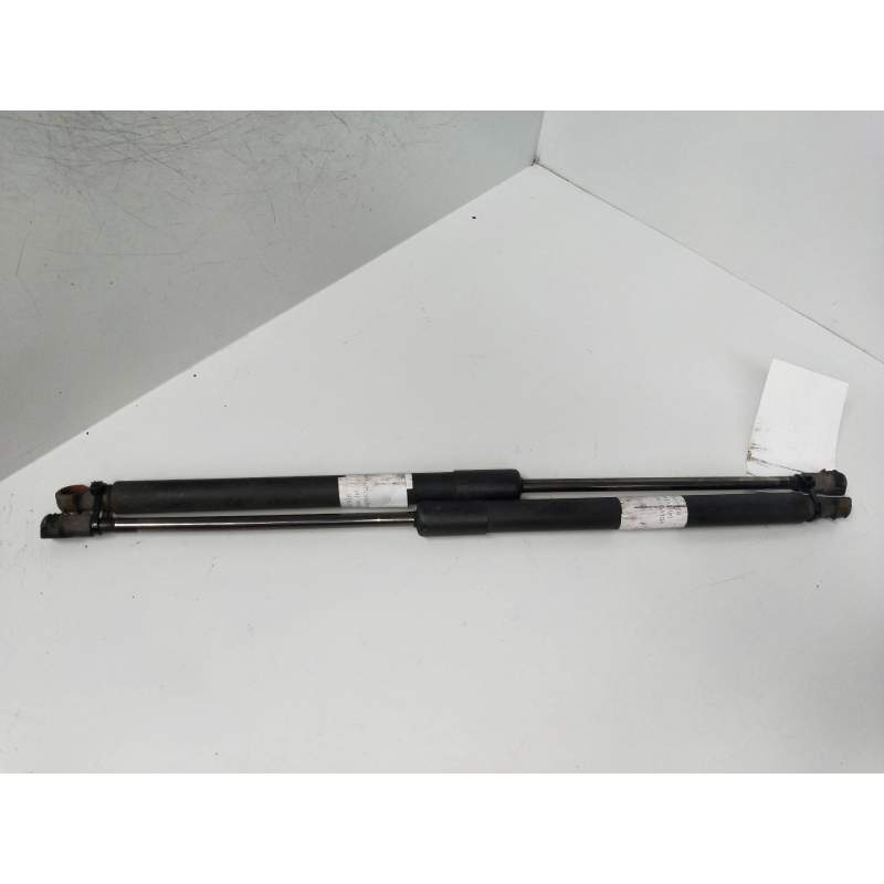Recambio de amortiguadores maletero / porton para volvo v50 familiar 2.0 d kinetic referencia OEM IAM 31276851  2004