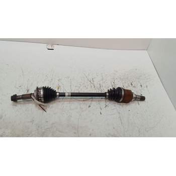 TRANSMISION DELANTERA IZQUIERDA 13G 2005