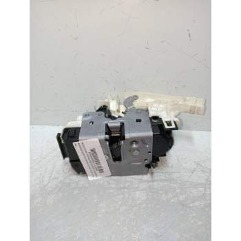 MOTOR CIERRE CENTRALIZADO TRASERO IZQUIERDO A2047302735 4P