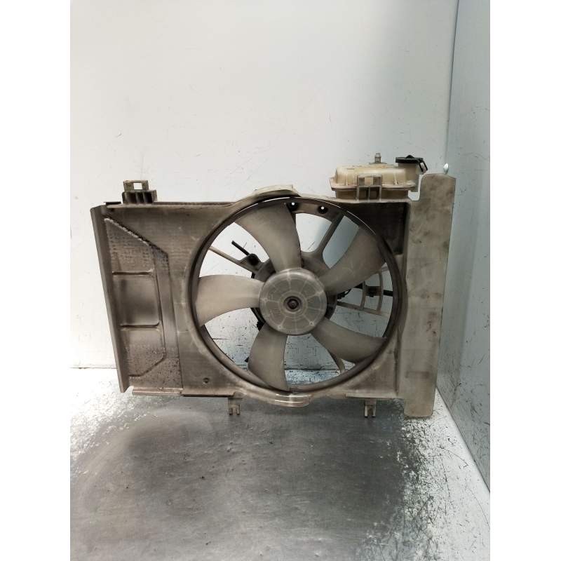 Recambio de electroventilador para toyota yaris (_p9_) 1.3 vvt-i (scp90_) referencia OEM IAM   2005