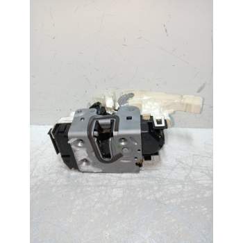 MOTOR CIERRE CENTRALIZADO DELANTERO IZQUIERDO A2047202735 4P
