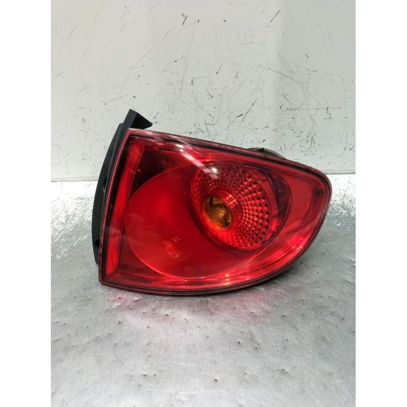 Recambio de piloto trasero derecho para seat altea (5p1) 2.0 tdi 16v referencia OEM IAM   2004