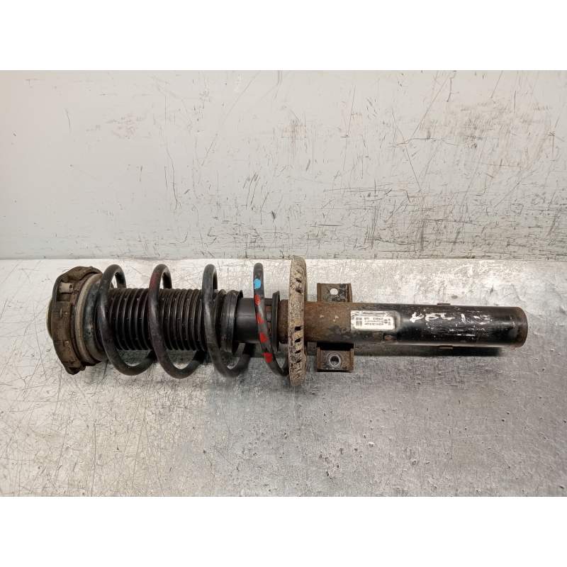 Recambio de amortiguador delantero izquierdo para volkswagen polo (9n1) highline referencia OEM IAM 6Q0413031BM  
