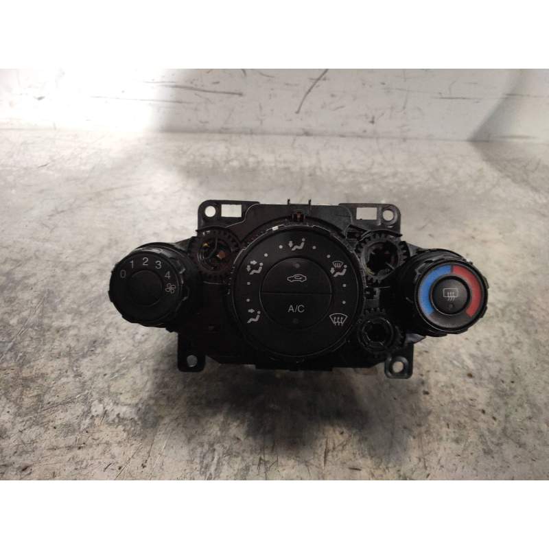 Recambio de mando calefaccion / aire acondicionado para ford fiesta (cb1) ambiente referencia OEM IAM 8A6119980AE 8A60911062B 20