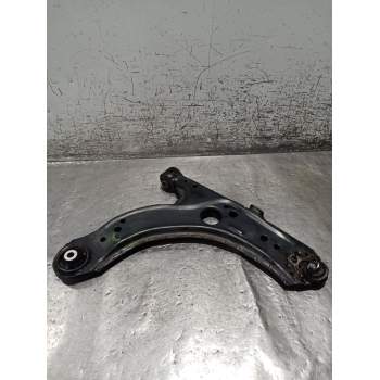 BRAZO SUSPENSION INFERIOR DELANTERO DERECHO 16G 2000