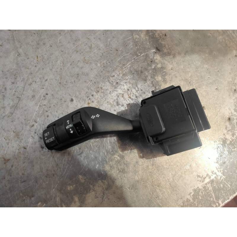 Recambio de mando luces para ford focus berlina (cap) ghia referencia OEM IAM 4M5T13335BD  2005