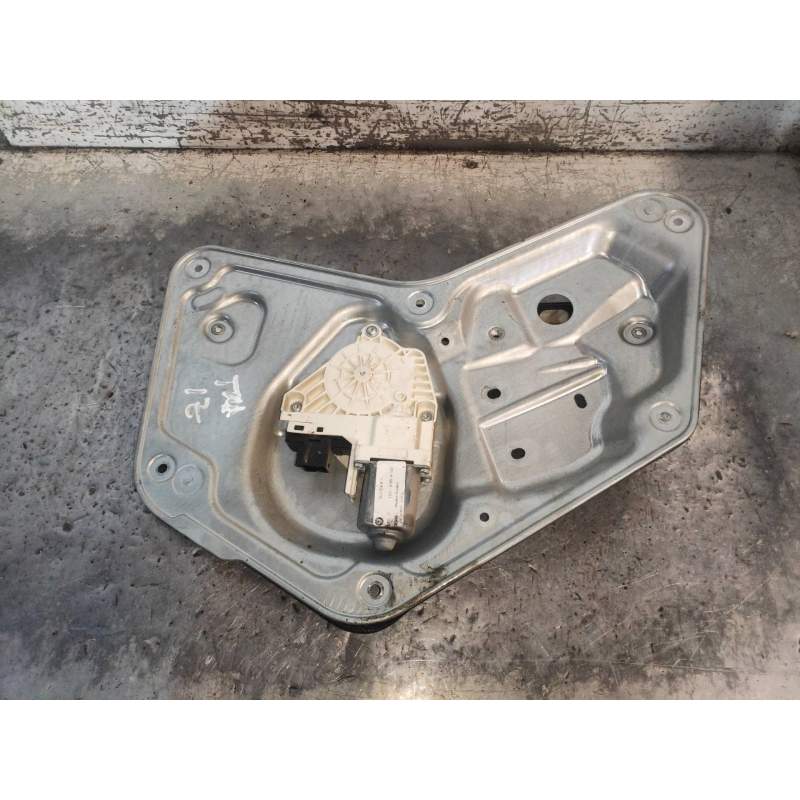 Recambio de elevalunas trasero izquierdo para skoda yeti active referencia OEM IAM 5L0959811  