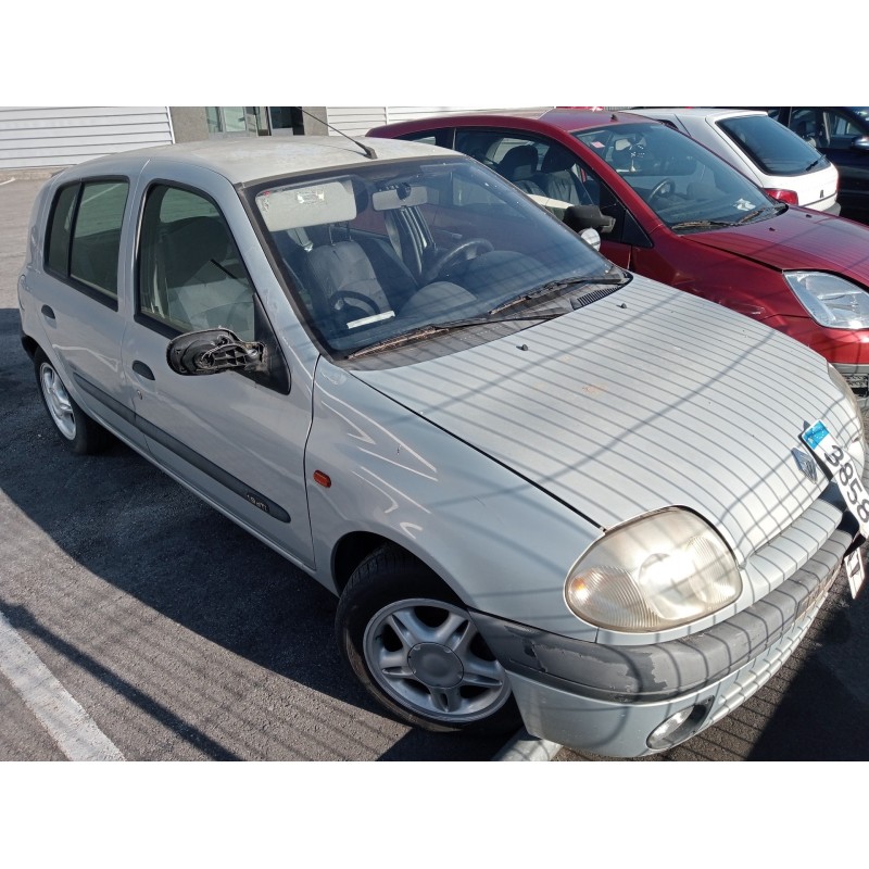 renault clio ii fase i (b/cbo) del año 2001