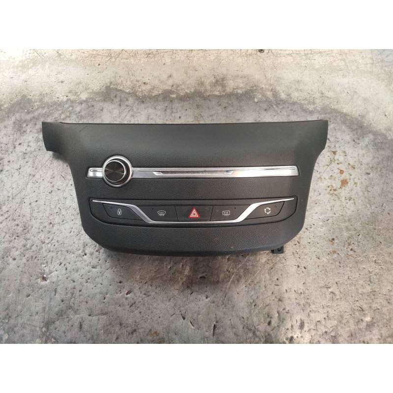 Recambio de mando multifuncion para peugeot 308 business line referencia OEM IAM 96777660ZD  