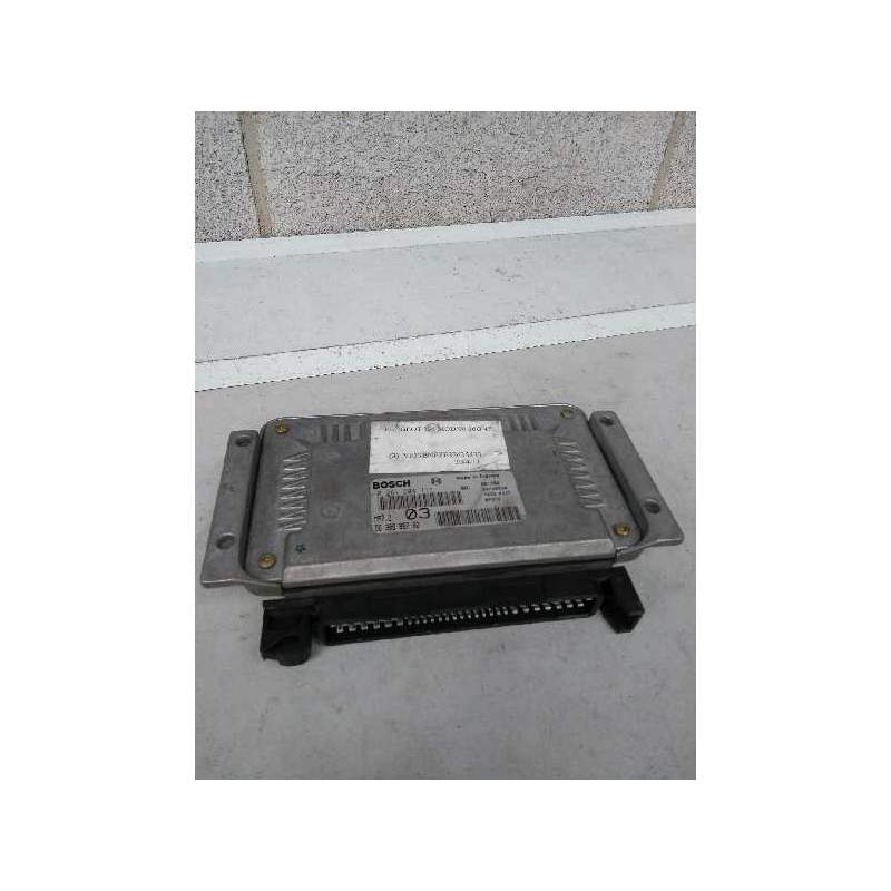 Recambio de centralita motor uce para peugeot 306 break 1.6 referencia OEM IAM 0261204717 9630986780 03
