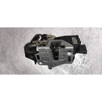MOTOR CIERRE CENTRALIZADO TRASERO IZQUIERDO A1637302135 