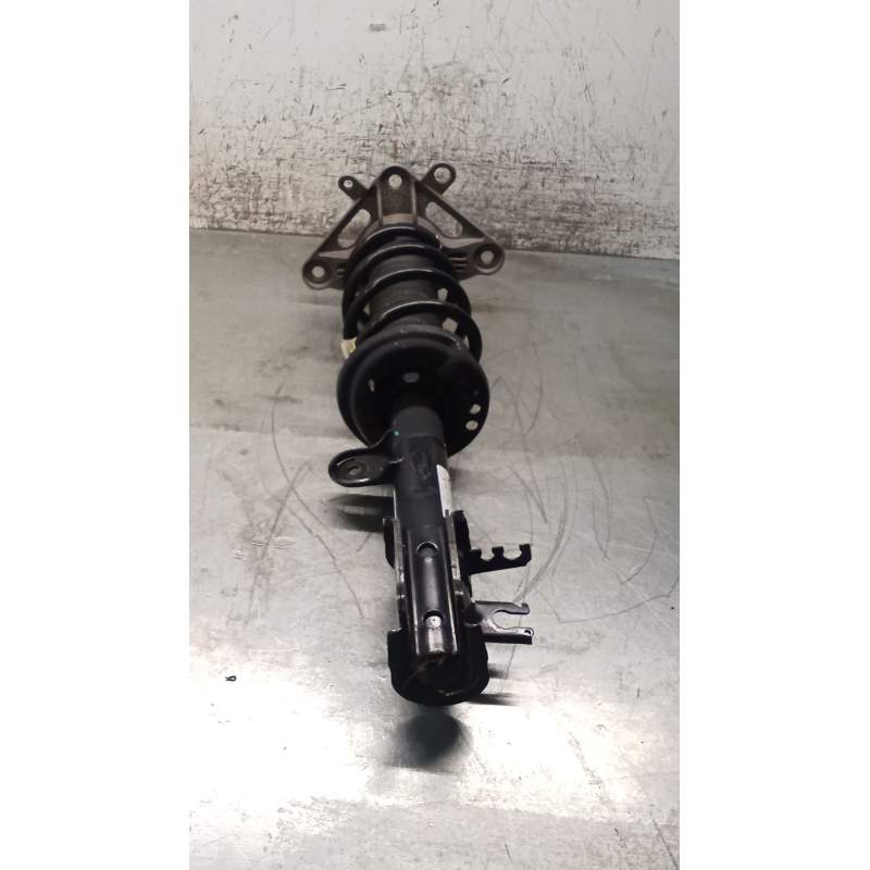 Recambio de amortiguador trasero derecho para jeep renegade referencia OEM IAM 00521599960 00521555560 2021