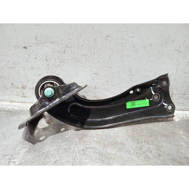 Recambio de brazo suspension inferior trasero derecho para omoda omoda5 referencia OEM IAM 202002553AA  