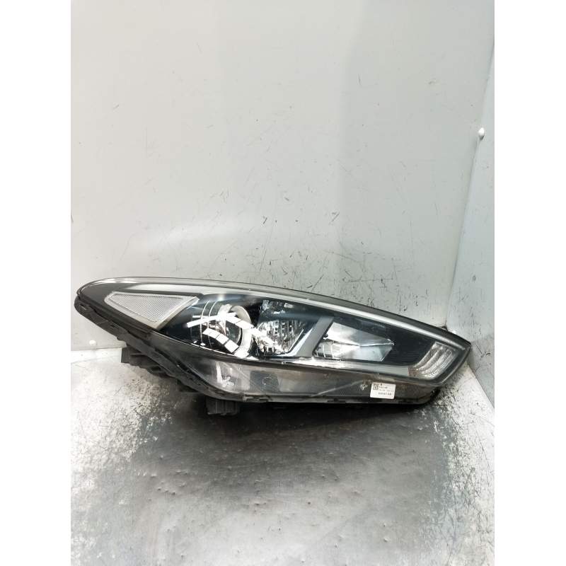 Recambio de faro derecho para hyundai tucson (tl, tle) 1.6 gdi referencia OEM IAM 92102D7100  2015