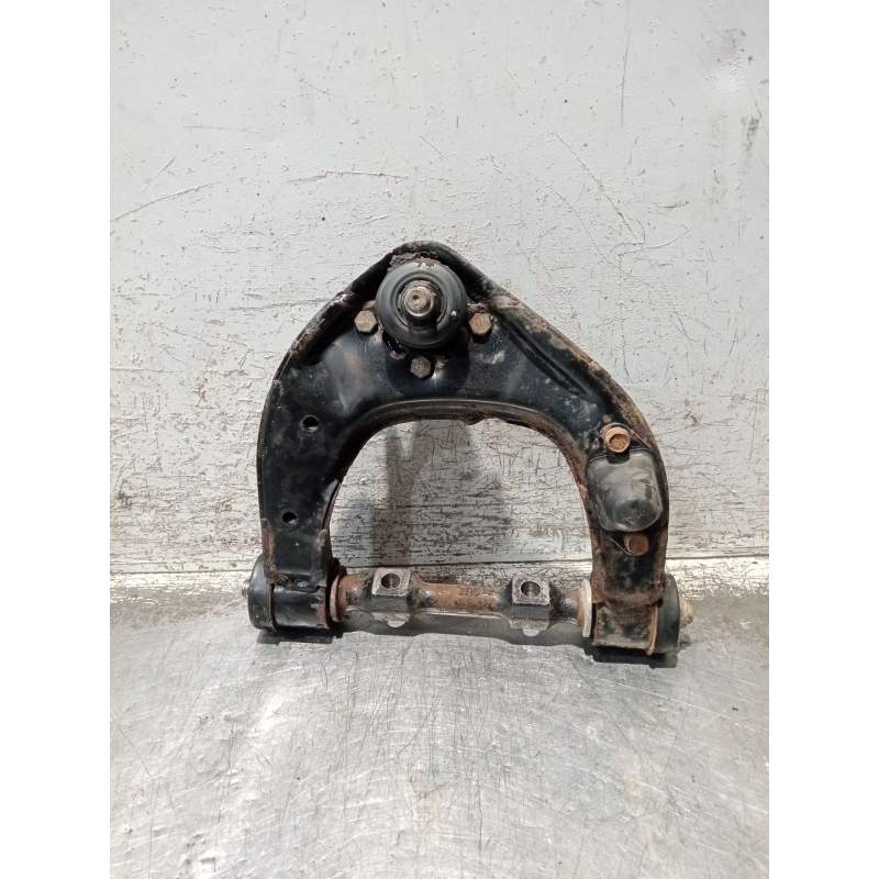 Recambio de brazo suspension superior delantero derecho para mitsubishi montero (v20/v40) referencia OEM IAM   