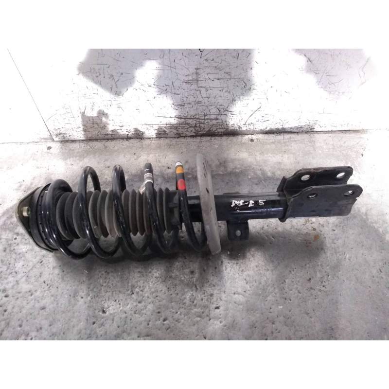 Recambio de amortiguador delantero derecho para peugeot 308 business line referencia OEM IAM 9810564380 16HDI 2014