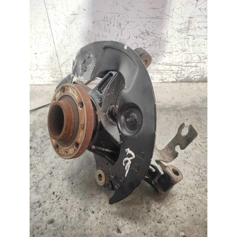 Recambio de mangueta delantera derecha para peugeot 308 business line referencia OEM IAM   