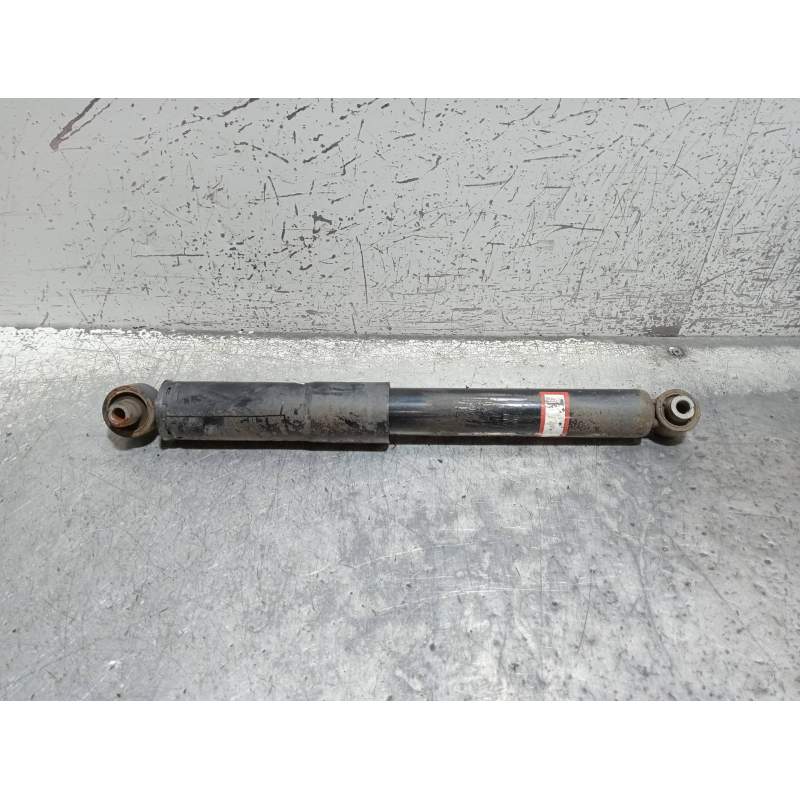 Recambio de amortiguador trasero izquierdo para nissan x-trail (t32) 360 referencia OEM IAM 562104CB0E  