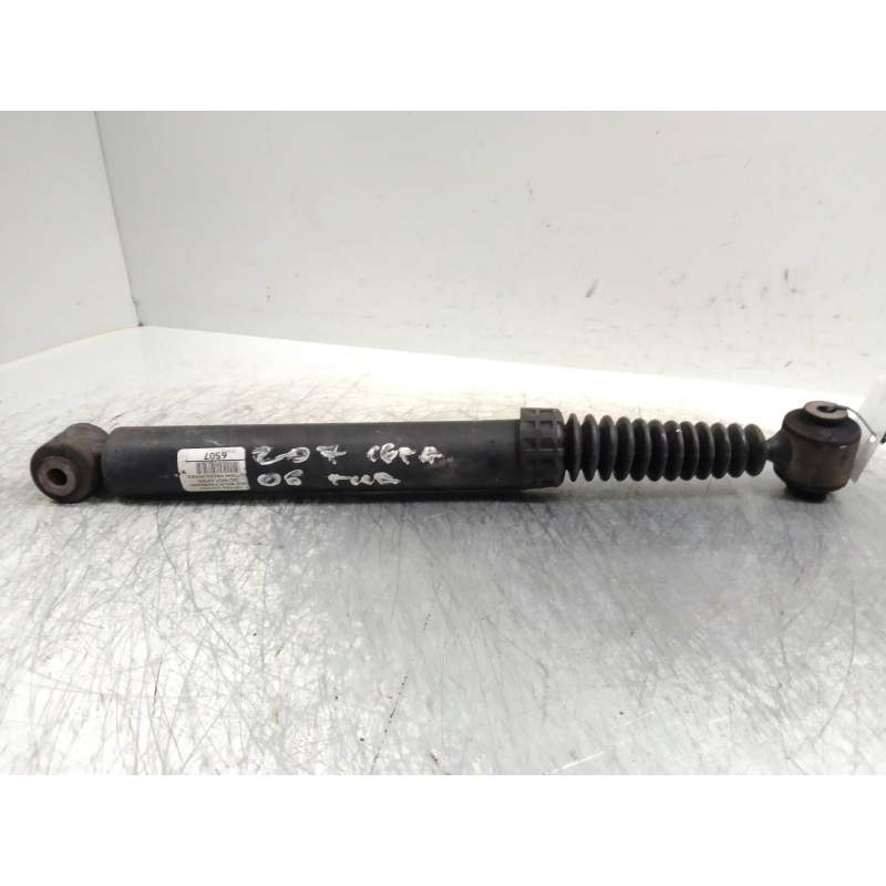 Recambio de amortiguador trasero para peugeot 207 sport referencia OEM IAM  16HDI 2006