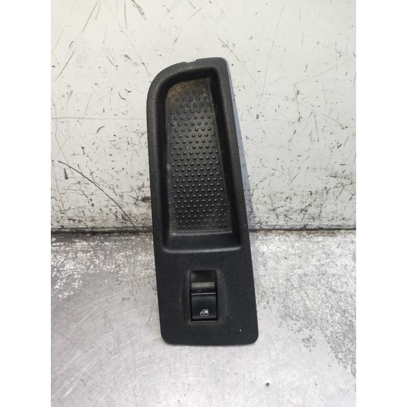 Recambio de mando elevalunas delantero derecho para fiat grande punto (199) 1.4 16v active referencia OEM IAM   2005