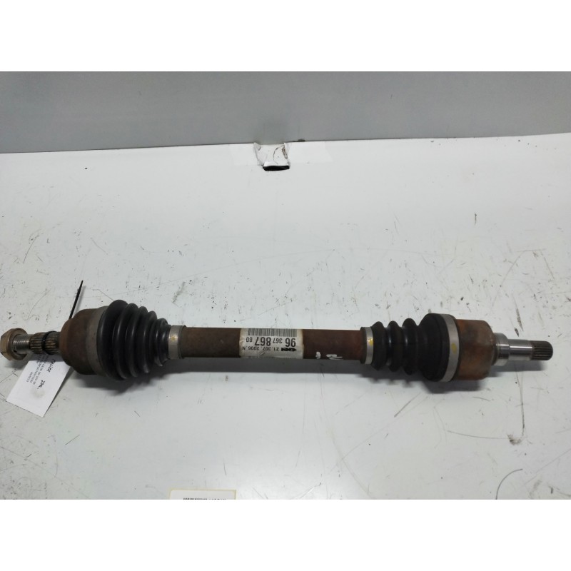 Recambio de transmision delantera izquierda para citroen c4 berlina collection referencia OEM IAM 9636786780  