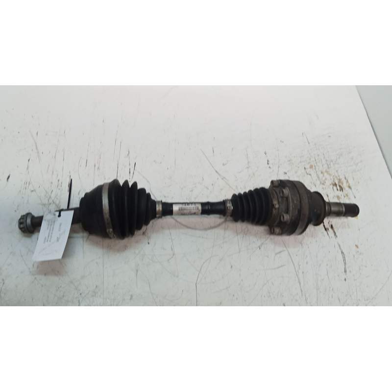 Recambio de transmision delantera izquierda para volkswagen touareg (7la) tdi r5 referencia OEM IAM 7L6407271D 25TDI 2002